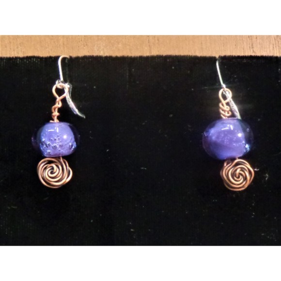OOAK Artist Made Lampwork purple white Flower pendant on leather cord 925 copper - Picture 1 of 8